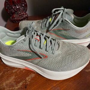 Brooks Hyperion Elite 3 Sneakers